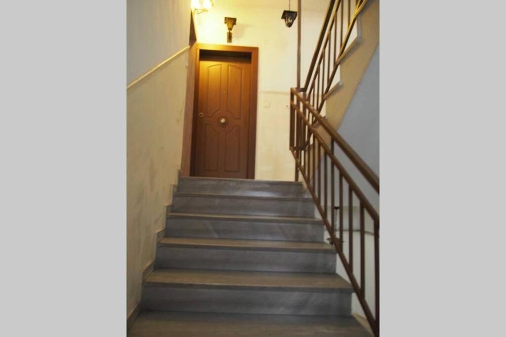 Retro Boutique Apt W Balcony In Historical Area Leilighet Thessaloníki Eksteriør bilde